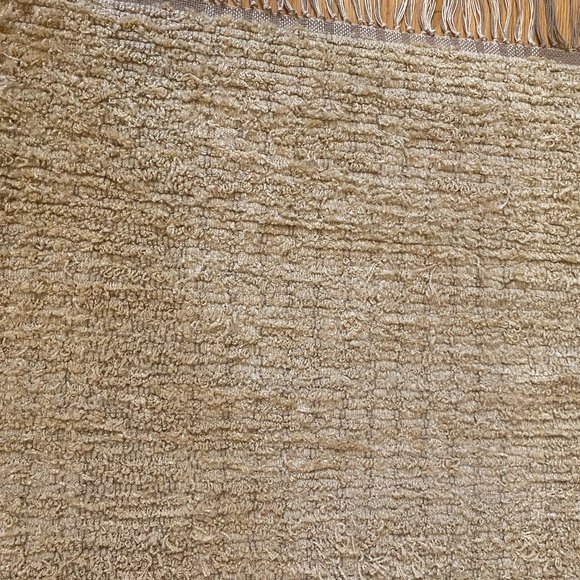 Throw Rug - Picture 11 of 13